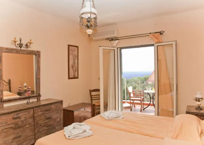 Liocharis Hotel Vlachata