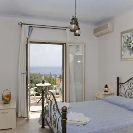 Liocharis 4* Влахата