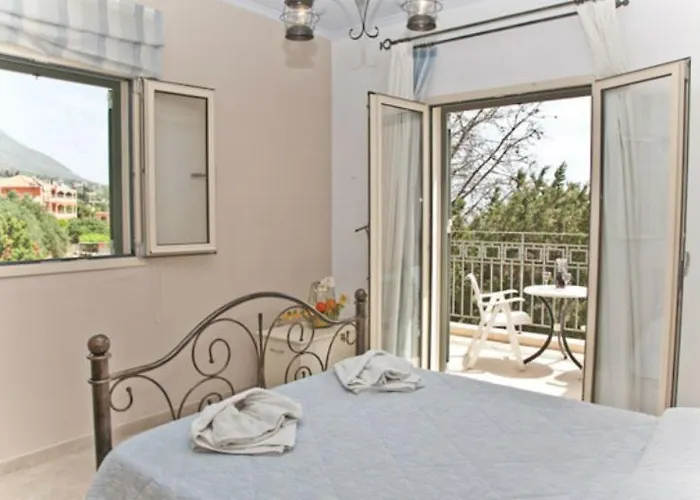 Hotel Liocharis